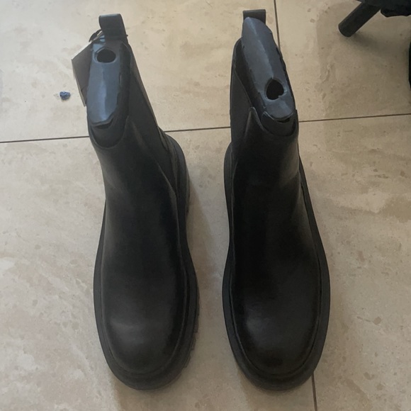 Zara lug sole low heel leather ankle boots - Picture 7 of 11